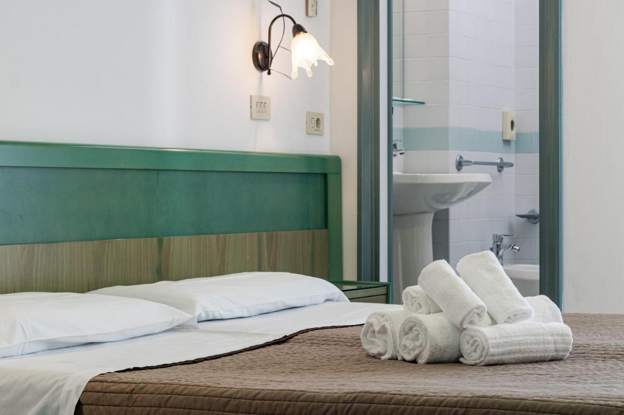 Esedra Hotel Rimini Zewnętrze zdjęcie