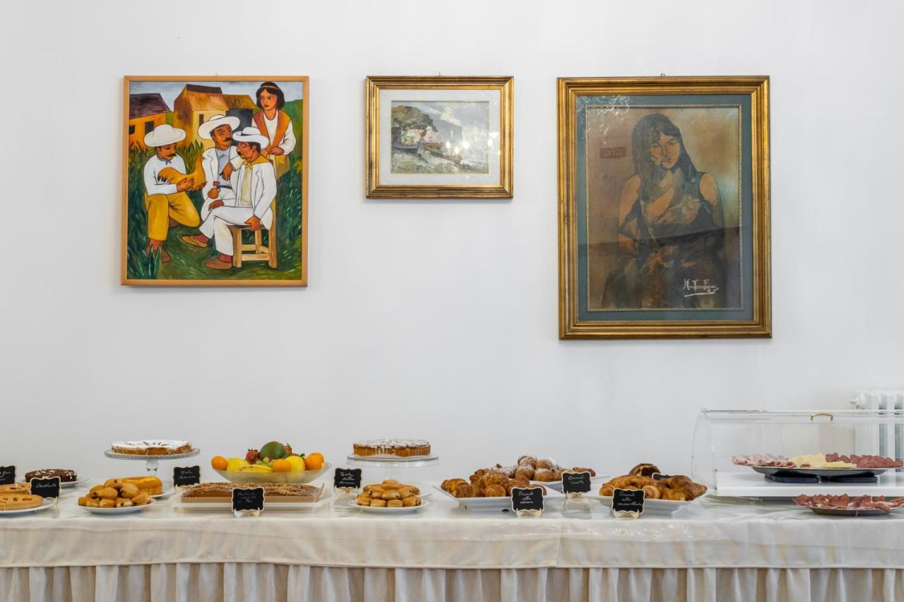 Esedra Hotel Rimini Zewnętrze zdjęcie