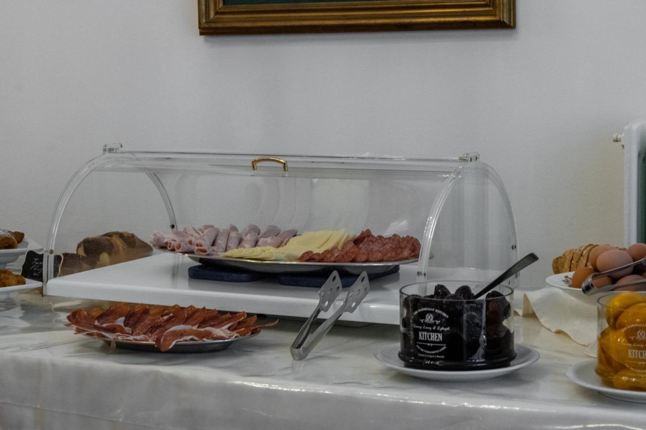 Esedra Hotel Rimini Zewnętrze zdjęcie