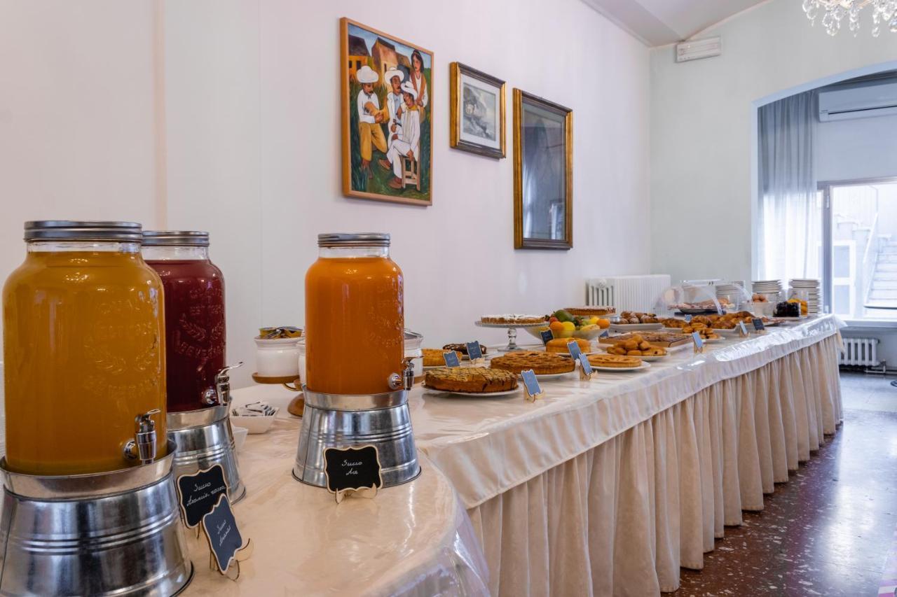 Esedra Hotel Rimini Zewnętrze zdjęcie