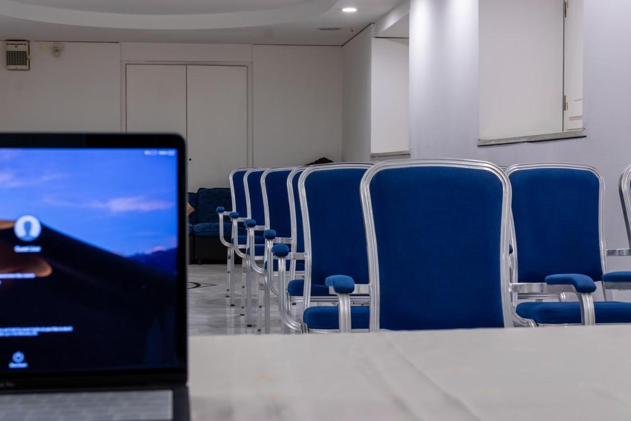 Esedra Hotel Rimini Zewnętrze zdjęcie