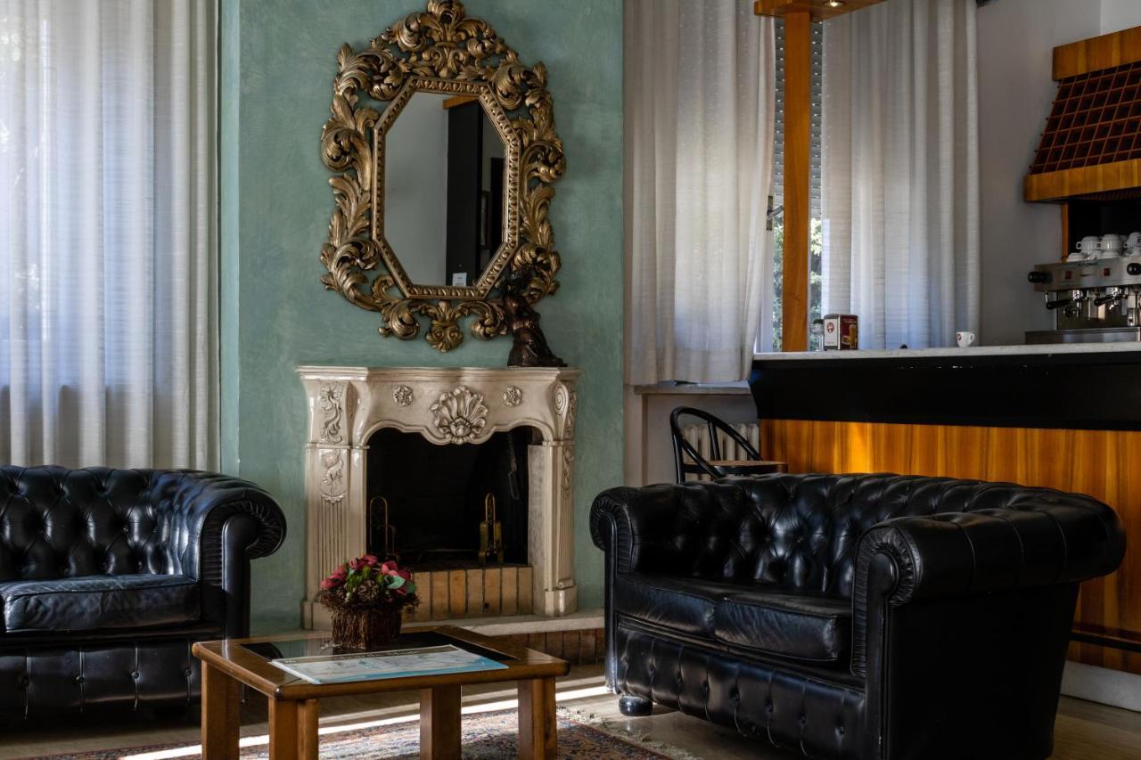 Esedra Hotel Rimini Zewnętrze zdjęcie