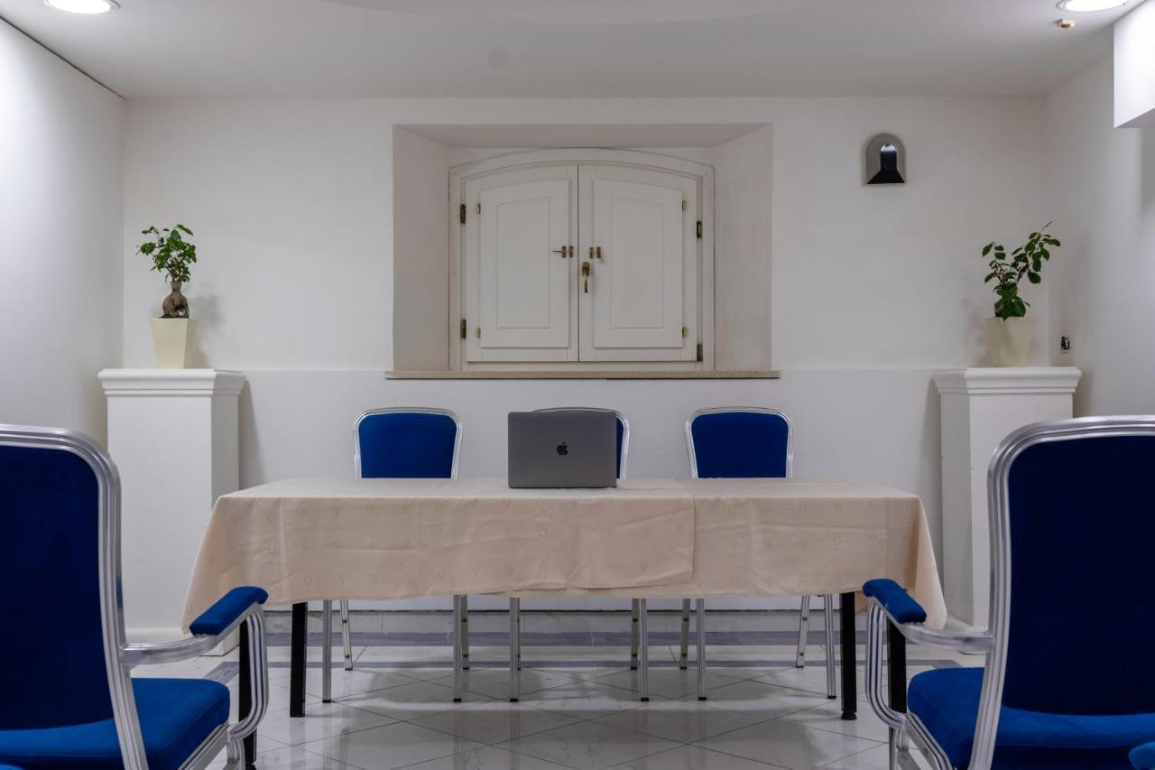 Esedra Hotel Rimini Zewnętrze zdjęcie