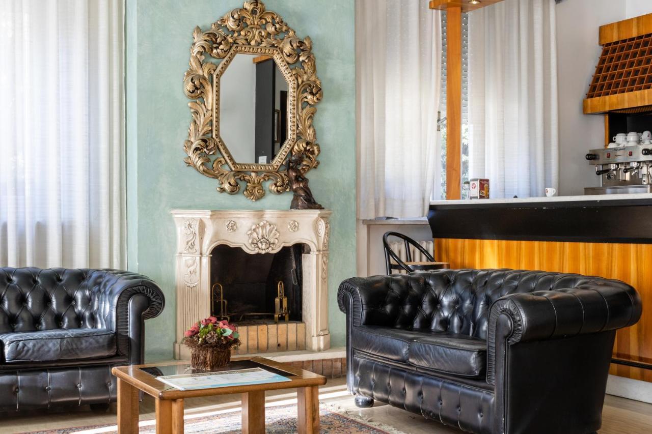 Esedra Hotel Rimini Zewnętrze zdjęcie
