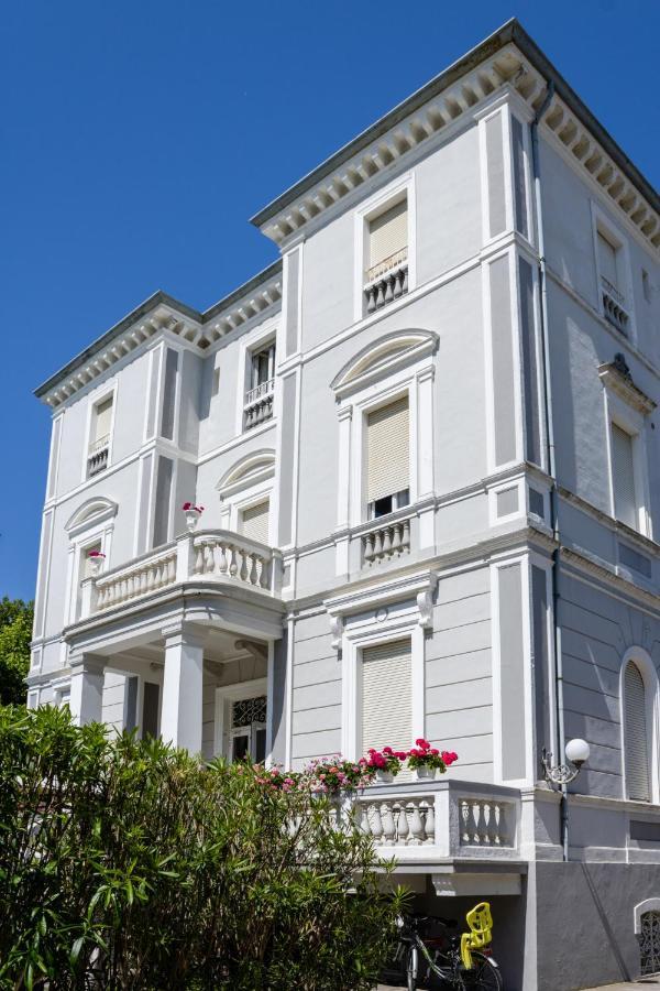 Esedra Hotel Rimini Zewnętrze zdjęcie